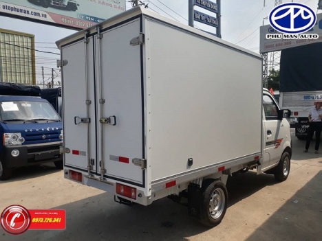 Xe tải nhẹ Dongben thùng bảo ôn tải 800kg.