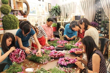 LỚP HỌC CẮM HOA MỞ SHOP HÀNG THÁNG