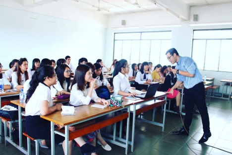 nghiệp vụ sư phạm giảng viên đại học , cao đẳng