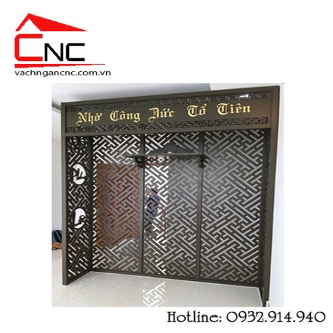 Mẫu vách ngăn cnc đẹp cho bàn thờ chung cư ZEN TOWER Q12
