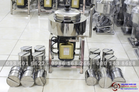 Máy xay giò chả công nghiệp loại 2,5kg chân vững chắc