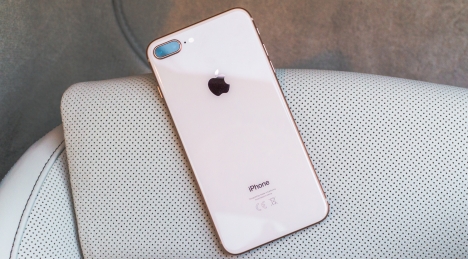 IPhone 8 Plus64GB Đỏ cũ Bìn hDương sa le góp lãi suất 0%