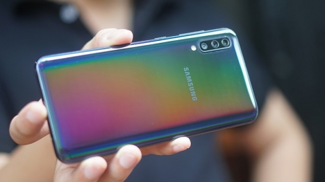 Samsung Galaxy A50 64GB tại tabletplaza.BD hỗ trợ trả góp 0%