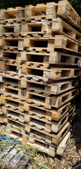 pallet gỗ 1050x1050x150