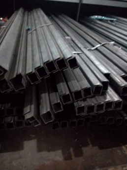 Cửa nhựa lõi thép