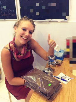cafe bột và hạt nguyên chất 100% robusta