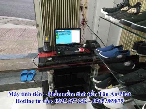 Lắp đặt tận nơi máy tính tiền cho shop quần áo tại Bình Dương
