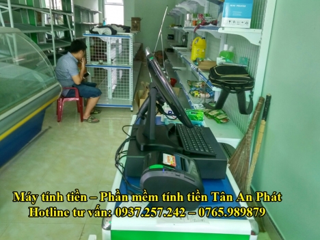 Lắp đặt tận nơi máy tính tiền cho cửa hàng tạp hóa tại Bình Dương