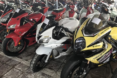 Chuyên bán các loại xe máy như: EXCITER150CC - HONDA SH - XIPO - SATRIA Lh: 0796.644.682 ( A.Thời )