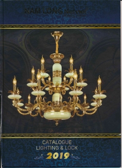 Đèn trang trí chính hãng giá tại kho