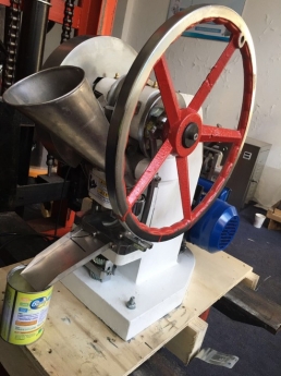 Máy dập viên thuốc 1 chày