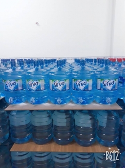 Cần tuyển nhân viên giao hàng nước uống bằng xe máy và phụ xe tải