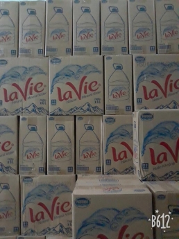 Cần tuyển nhân viên giao hàng nước uống bằng xe máy và phụ xe tải