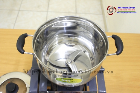 Máy xay đa năng 900W cho gia đình giá rẻ bất ngờ.