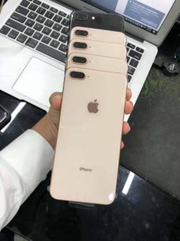 8 Plus Đen giá sốc cuối tuần 10,990k trả góp 0đ