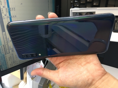 Đai tiệc Samsung tháng 6 A70: 8,290k giảm tẹt ga tại Dĩ An