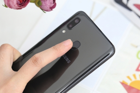 Trả trước 0đ rinh ngay Samsung A20