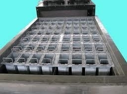 Máy làm đá cây hàng công ty 157