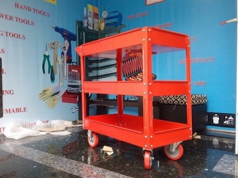 Xe đẩy dụng cụ