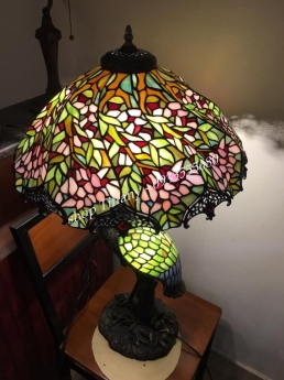 Đèn Tiffany Hoa Mận Châu Âu