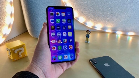 IPhone Xs Max 64GB điện thoại giá rẻ bình dương 0%.,