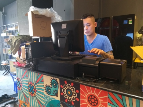 Lắp đặt trọn bộ máy tính tiền giá rẻ dành cho khách sạn tại Cần Thơ 