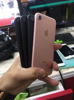 Bán iPhone 7 32G giá 4,990k góp 0Đ tại 182 Trần Bình Trọng