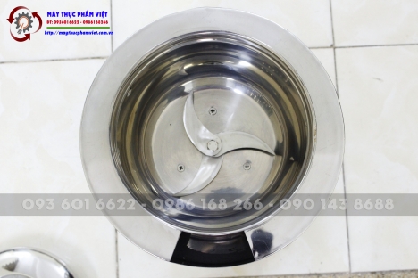 Máy xay giò, mọc, thịt 2kg bao đá giá rẻ.