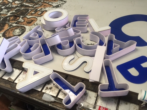 THIẾT KẾ VÀ THI CÔNG QUẢNG CÁO