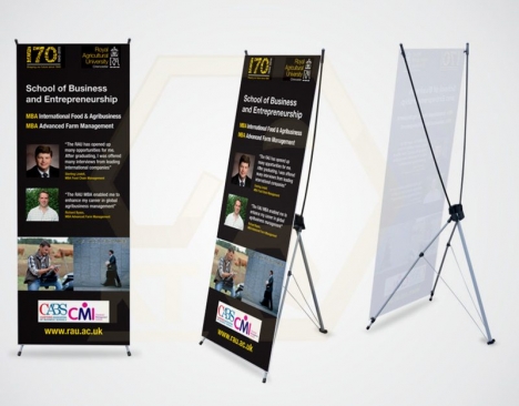 In Standee Quảng Cáo