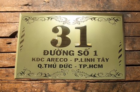 Khắc Logo Lên Kim Loại