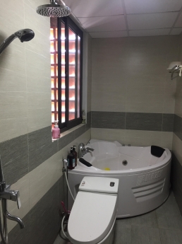 Bán nhà Hoàng mai, DT 80m2, 5 tầng, MT 6,5m. 6.8 tỷ