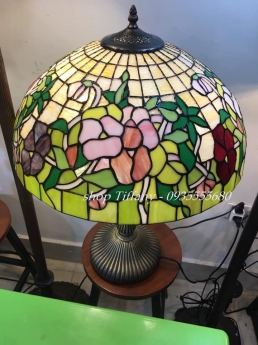 Đèn Bàn Tiffany Hoa Mẫu Đơn Mỹ