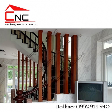 Công trình vách ngăn cầu thang đẹp trang trí lam gỗ Lý Thường Kiệt