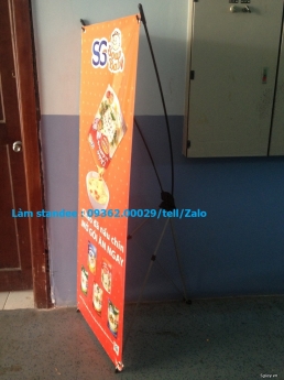 Ưu điểm của các sản phẩm Standee chân sắt