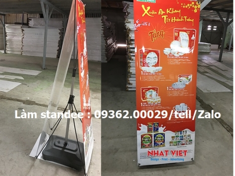 Ưu điểm của các sản phẩm Standee chân sắt