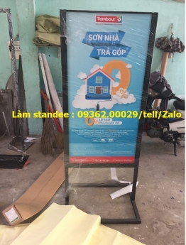 Ưu điểm của các sản phẩm Standee chân sắt