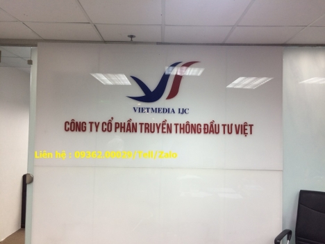 Biển quầy lễ tân-Biển quảng cáo in bằng chất liệu UV