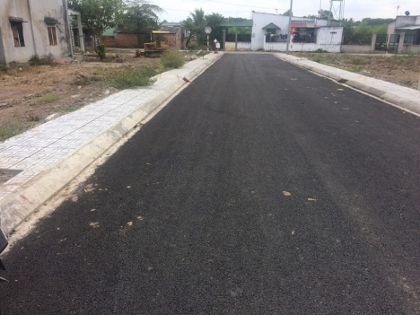Đất nền gần ngay trung tâm Big C DĨ An Bình Dương