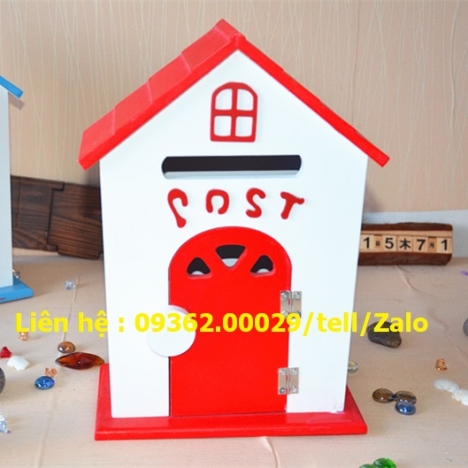 Hòm thư góp ý treo tường màu trắng sữa