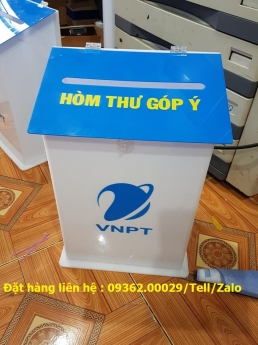 Hòm thư góp ý treo tường màu trắng sữa