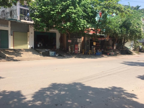 Nhà đẹp, đang kinh doanh cực lộc, 76 An Dương Vương. Giá đẹp 1,96 tỷ