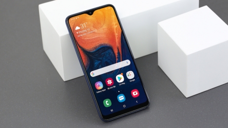 Tin mừng cho quý khách samsung A10 giá siêu rẻ