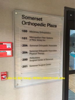 Các loại biển chỉ dẫn- CUng cấp các loại biển chỉ dẫn cho tòa nhà