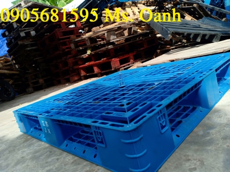 Ra đi nhanh Lô pallet nhựa Xanh cao 15cm tại Huế LH 0905681595