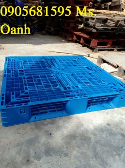 Ra đi nhanh Lô pallet nhựa Xanh cao 15cm tại Huế LH 0905681595