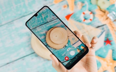 samsung A30 giá siêu rẻ thiết kế siêu sang trọng