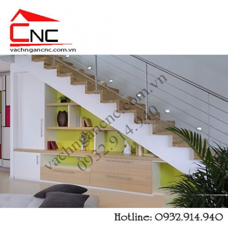 vách ngăn phòng khách và bếp , phòng ngủ và cầu thang