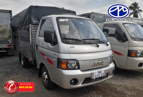 Xe tải JAC 990kg máy dầu thùng dài 3m2.