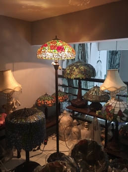 Thanh lý cặp đèn tiffany hoa hống 46CM